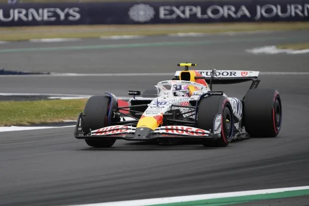 Dopo un inizio di stagione complicato e una parentesi poco fortunata in Red Bull, Liam Lawson sembra finalmente aver imboccato la strada giusta con la Racing Bulls.