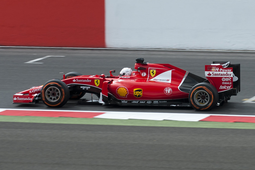 Oliver Bearman si prepara ad affrontare per la prima volta il Gran Premio di Silverstone da pilota titolare in Formula 1. Il giovane britannico della Haas vivrà un fine settimana ricco di emozioni, in un circuito che conosce bene e che rappresenta molto per lui.