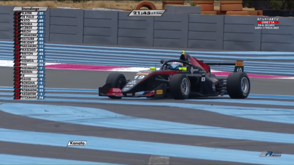 Freddie Slater vince Gara 1 del Formula Regional European Championship al Paul Ricard davanti a Matteo De Palo e Kato.