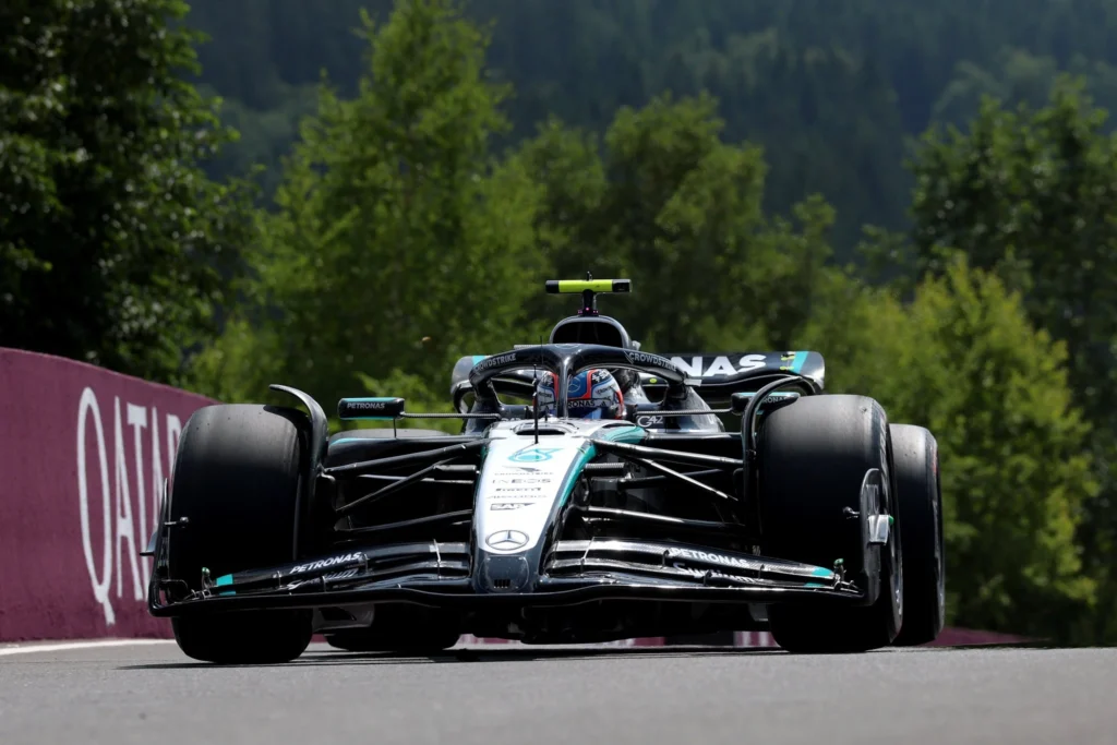 Durante il complicato weekend avuto da Antonelli in Belgio sono arrivate le parole di conforto e supporto del suo predecessore in Mercedes.