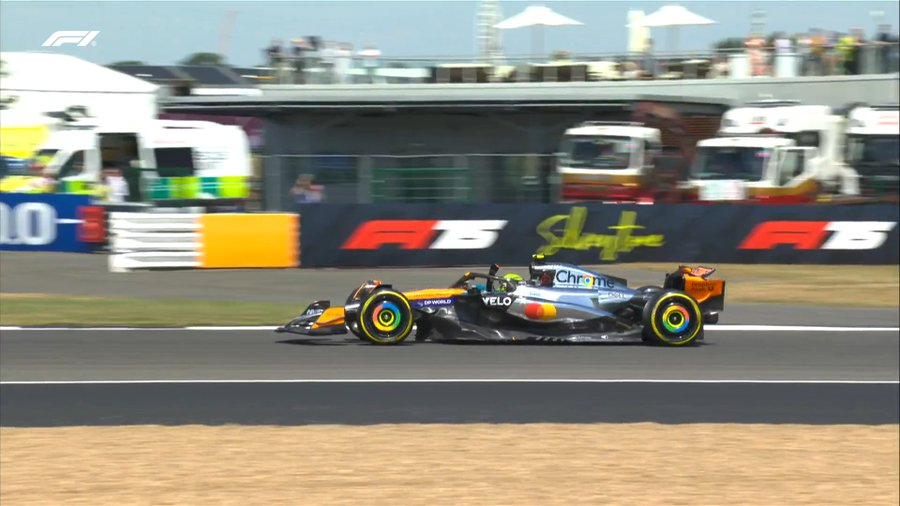 Segui con noi la diretta testuale della prima sessione di Prove Libere del GP di Gran Bretagna. Appuntamento alle 13:30!