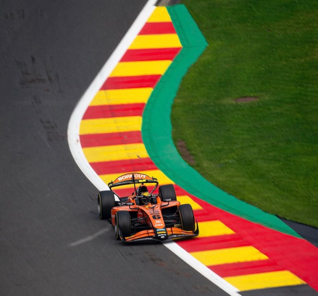 Tra pioggia, penalità e colpi di scena scopriamo insieme chi sono stati i promossi ed i bocciati del weekend di F2 a Spa