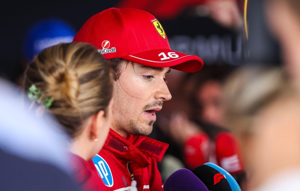 Il Gran Premio di Gran Bretagna 2025 si è rivelato un fine settimana da dimenticare per Charles Leclerc, protagonista di una gara complicata e segnata da due episodi controversi con Carlos Sainz.