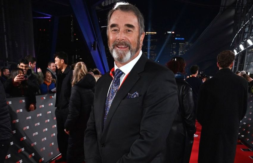 Nigel Mansell ha parlato della possibilità di vedere in Mercedes un super team composto da George Russell e Max Verstappen.