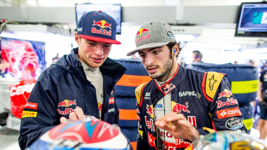 max verstappen carlos sainz toro rosso 3376397