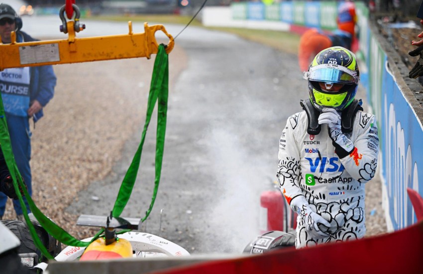 Isack Hadjar è stato costretto ad abbandonare il GP di Gran Bretagna dopo aver tamponato Kimi Antonelli. Un incidente che ha compromesso anche la gara dell'italiano, che si è ritirato.