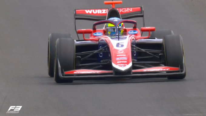 Il resoconto delle qualifiche del GP di Ungheria, in cui Camara ha primeggiato davanti a Boya a Taponen. Ottavo Badoer, deludono Tsolov e Tramnitz. 