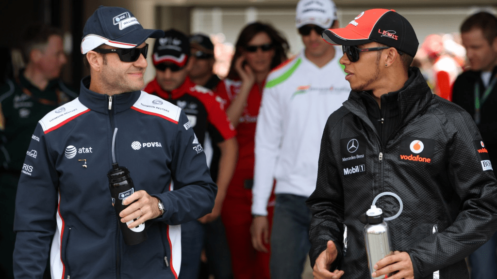 La Formula 1 torna in pista questo weekend a Zandvoort, ma l’attenzione è ancora puntata su Lewis Hamilton e sul difficile momento che sta vivendo nella sua prima stagione in Ferrari. 