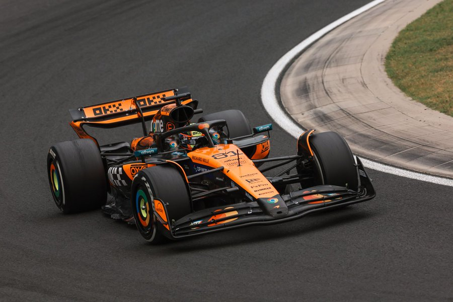 Al termine del Gran Premio di Ungheria Oscar Piastri ha voluto fare chiarezza sulla scelta strategica che il team ha adottato nei suoi confronti, affrontando il tema della sosta singola che ha favorito il compagno di squadra Lando Norris.