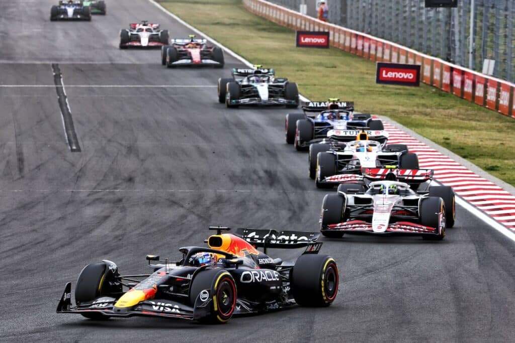 Il Gran Premio d'Ungheria ha rappresentato uno dei momenti più difficili della stagione 2025 per Max Verstappen e la Red Bull.