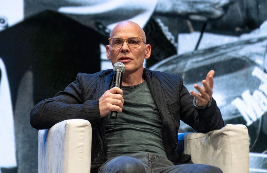 Jacques Villeneuve, campione del mondo 1997, invita alla prudenza e ricorda come le condizioni odierne siano molto diverse rispetto a quelle di dieci anni fa.