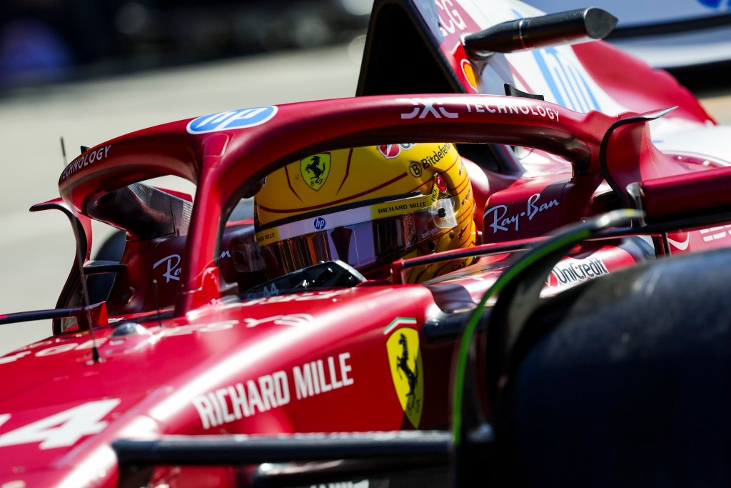 Fred Vasseur sottolinea l’importanza della concentrazione e della perfezione in ogni dettaglio, con l’obiettivo di ottenere un risultato significativo per la Ferrari in una gara da sempre imprevedibile.