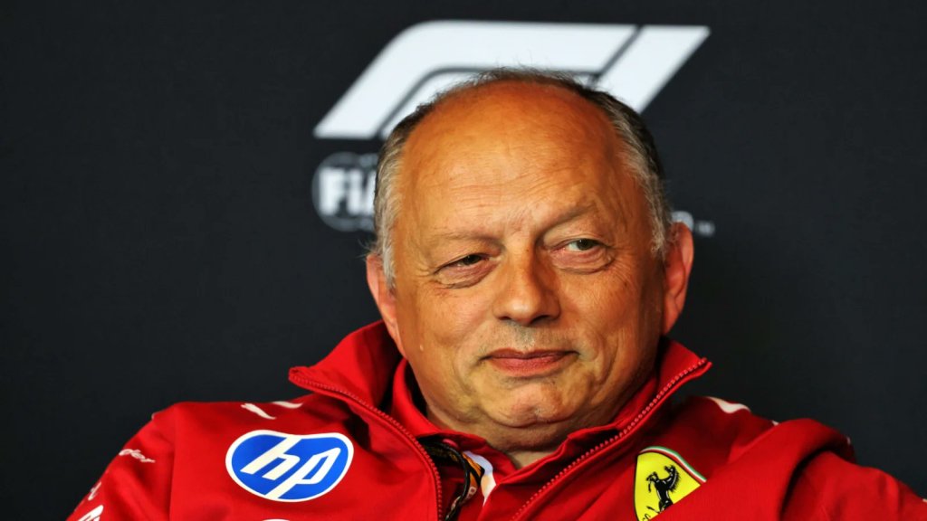 Il TP della Ferrari chiarisce la strategia dopo le qualifiche di Monza. Per la Rossa quarta posizione con il monegasco, mentre Hamilton partirà decimo scontando la penalità...