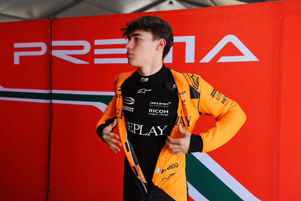 McLaren ha ufficializzato l’ingresso di Matteo De Palo nel proprio Driver Development Programme, segnando una nuova tappa importante nella carriera del giovane talento italiano.