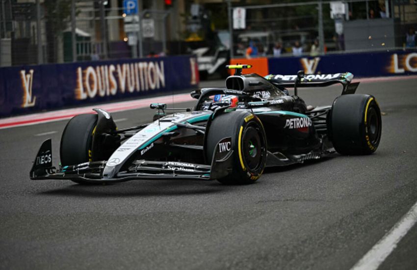 Kimi Antonelli a bordo della W16 tra le mura di Baku