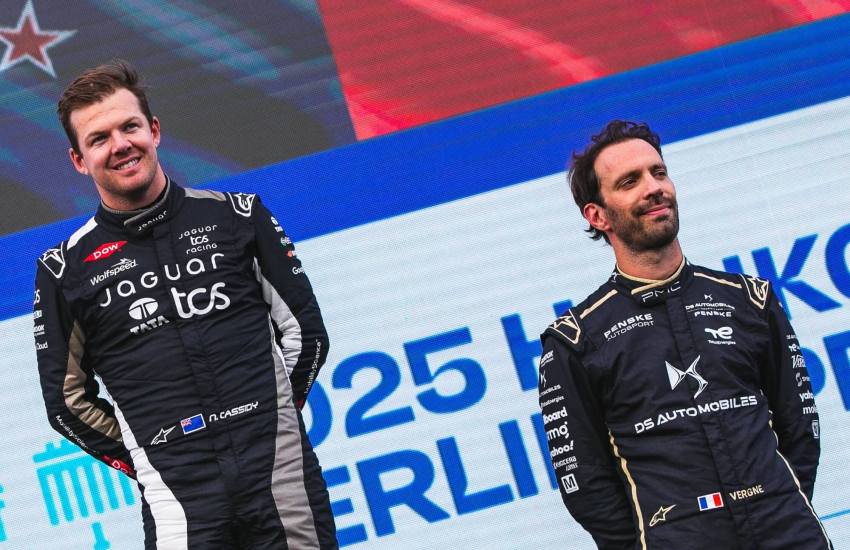 Nick Cassidy Jean Eric Vergne Podium 2025 Berlin