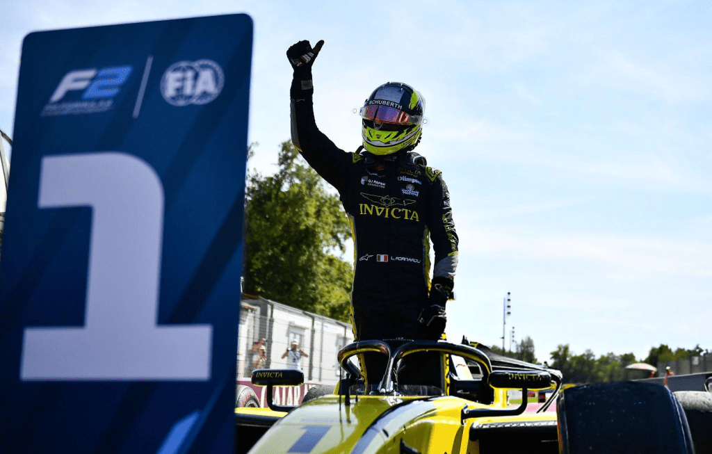 Bene l'Italia, tra piloti in forma e gare ricche di colpi di scena: ecco i top ed i flop del fine settimana di F2 sul circuito di Monza