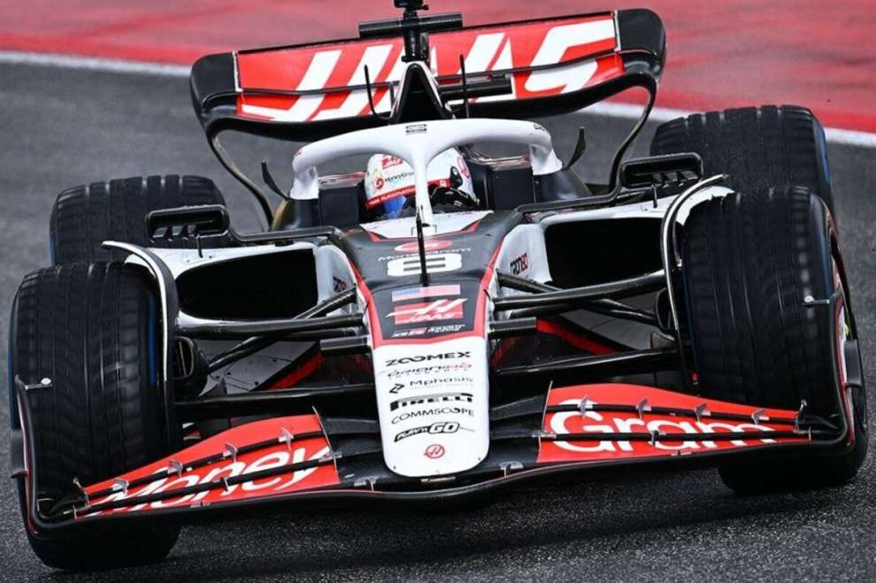 Grosjean torna a bordo di una Formula 1 dopo 5 anni: "Giornata fantastica"