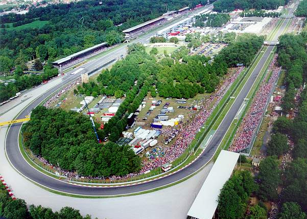 Red Bull, niente ala speciale in vista di Monza: "Dobbiamo far quadrare i conti"