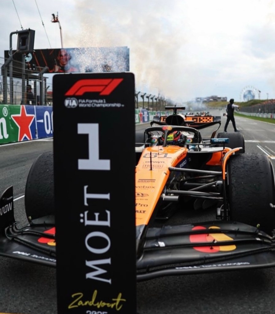Piastri sulla sua McLaren.