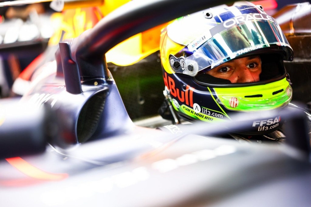 isack hadjar red bull racing r