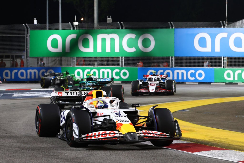 Hadjar durante il GP di Singapore