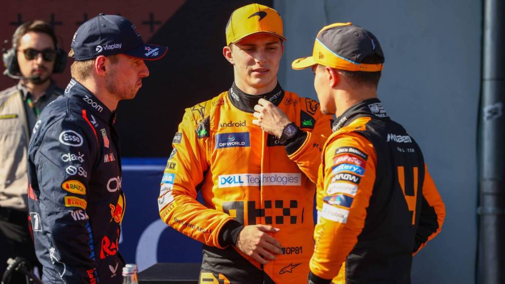 L’amministratore delegato del team di Woking non esclude uno scenario simile a quello del 2007. Zak Brown conferma la lotta a due punte in McLaren...