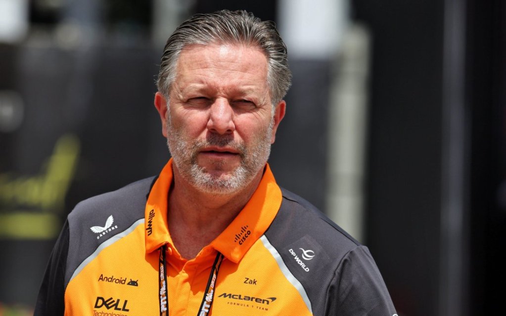 L’amministratore delegato del team di Woking non esclude uno scenario simile a quello del 2007. Zak Brown conferma la lotta a due punte in McLaren...
