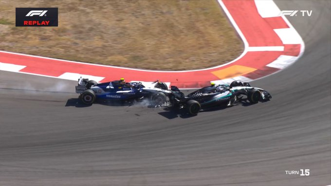 Max Verstappen domina ad Austin e riapre il mondiale. Norris 2° supera un mgnifico Leclerc nel finale. 4° Hamilton mentre Piastri, anonimo, chiude in 5° posizione.