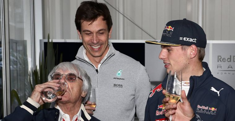 Max Verstappen non fa mistero di chi, secondo lui, avrà il vantaggio all'inizio del 2026. La Mercedes è per lui una serie pretendente al titolo.