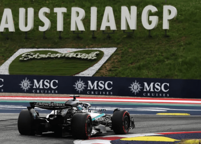 Mercedes, senti Montoya: "Russell può essere al livello di Verstappen"