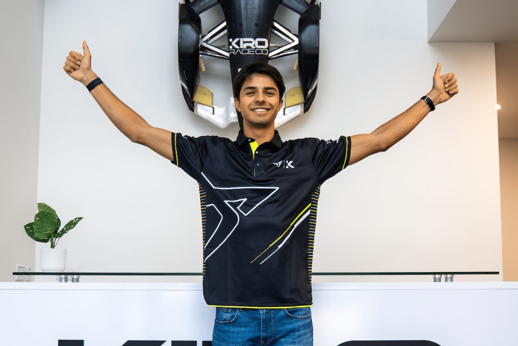 CUPRA KIRO ha ufficialmente confermato il rinnovo del contratto con il britannico Dan Ticktum e ha annunciato l’ingresso del giovane talento spagnolo Pepe Martí nella squadra per la stagione 2025/26 della FIA Formula E World Championship, segnando il debutto del ventenne nella serie elettrica.