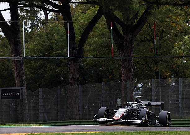 La prima giornata di test post-stagionali di F3 all'Autodromo Enzo e Dino Ferrari di Imola si è chiusa con il miglior tempo firmato da Brad Benavides.