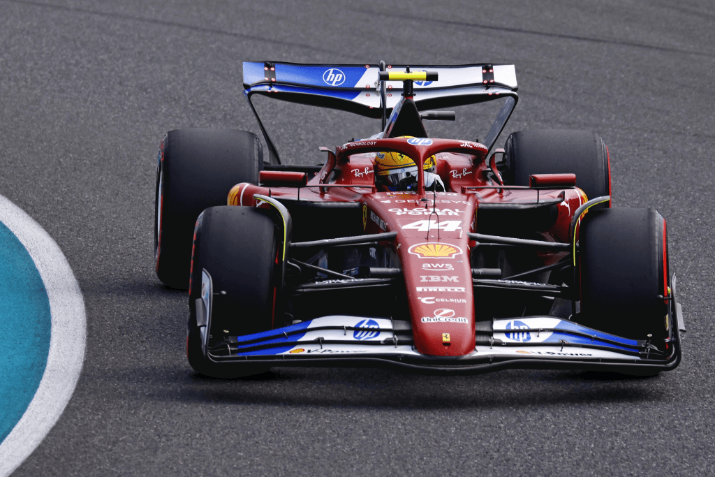 Croft sulla Ferrari: "Hamilton sta perdendo la pazienza"