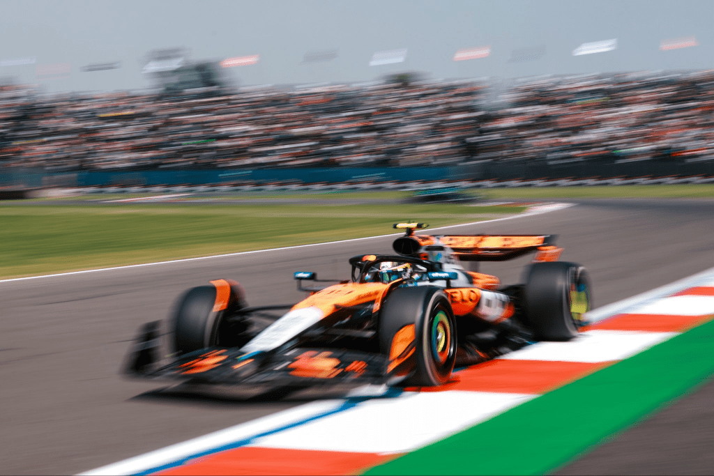 Alla vigilia delle qualifiche del Gran Premio del Messico 2025, Lando Norris non nasconde le sue preoccupazioni: secondo il pilota britannico, la McLaren sta affrontando un momento complicato. 