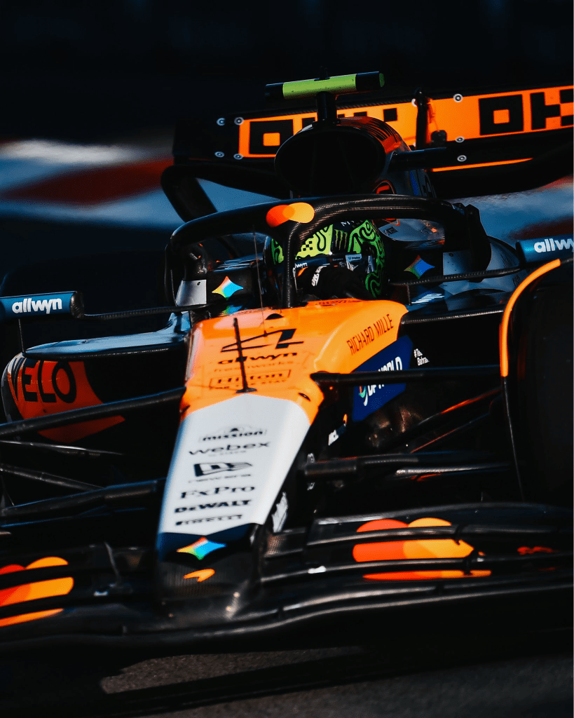 Alla vigilia delle qualifiche del Gran Premio del Messico 2025, Lando Norris non nasconde le sue preoccupazioni: secondo il pilota britannico, la McLaren sta affrontando un momento complicato. 
