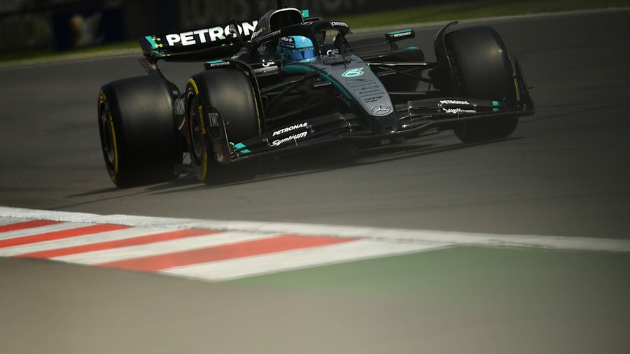 George Russell ha criticato la decisione degli steward di non emettere penalità dopo che cinque piloti hanno tagliato la prima curva all'inizio del Gran Premio del Messico. Il pilota della Mercedes si è espresso anche riguardo lo scambio di posizioni interno con Antonelli.