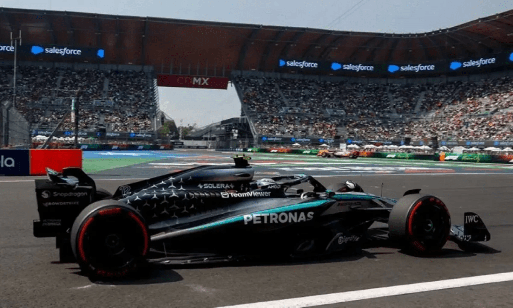 Il GP del Messico ha visto la Mercedes scambiarsi le posizioni: in classifica costruttori e tra i due alfieri. Ma la gestione sembra confusionaria. 