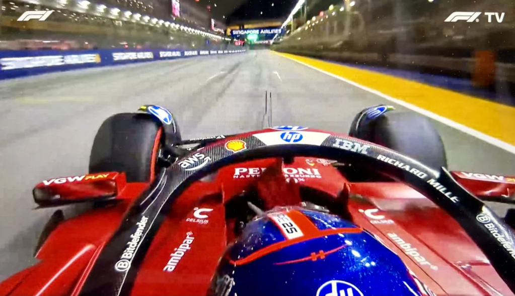 La P7 conferma il weekend complicato a Singapore di Charles Leclerc: frustrazione, macchina poco bilanciata e la tanta frustrazione in casa Ferrari.