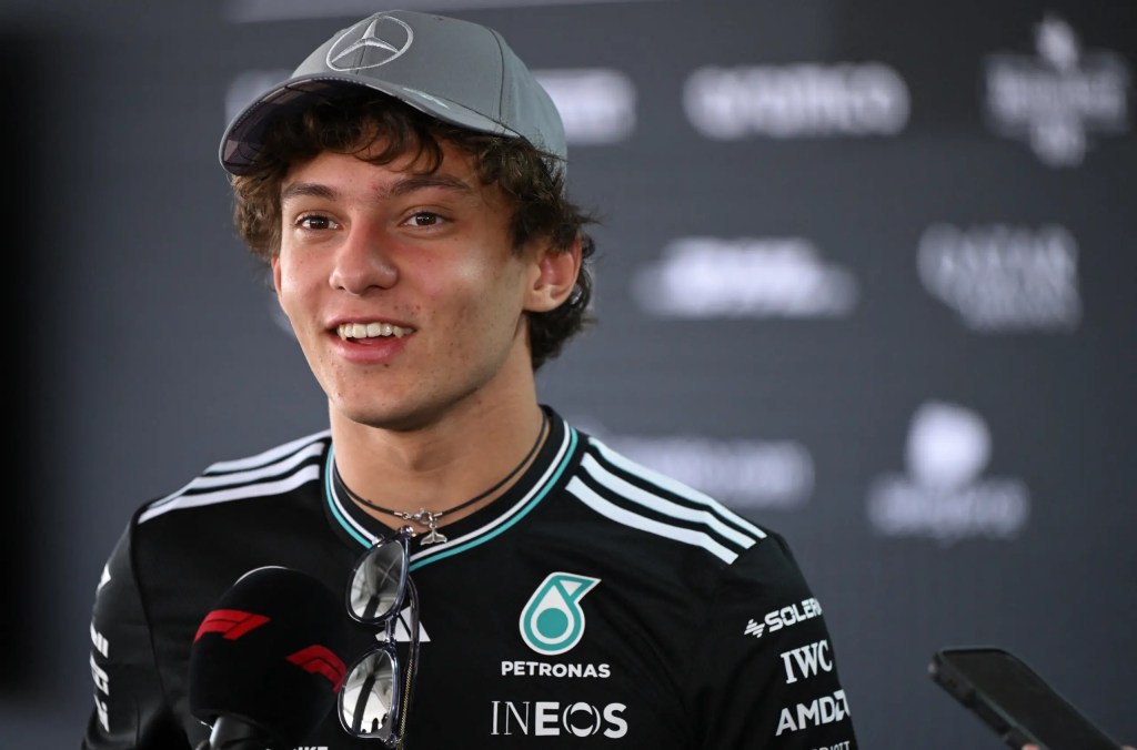 Il nuovo regolamento della Formula 1 apre scenari inediti e Antonelli intravede nella “velocità” del cambiamento un possibile vantaggio competitivo per i piloti più giovani