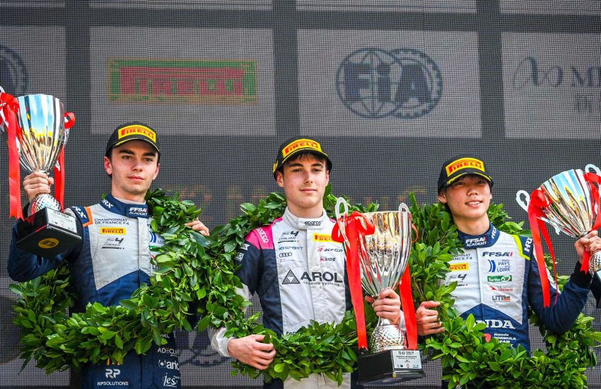 Il podio della Qualifying Race di F4 al GP di Macao 2025