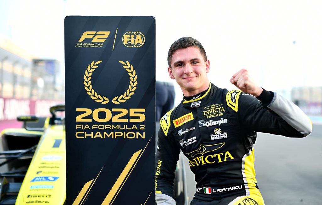 McLaren rafforza il proprio vivaio talenti annunciando l’ingresso di tre profili di spicco nel Driver Development Programme: Leonardo Fornaroli, Richard Verschoor e Christian Costoya.