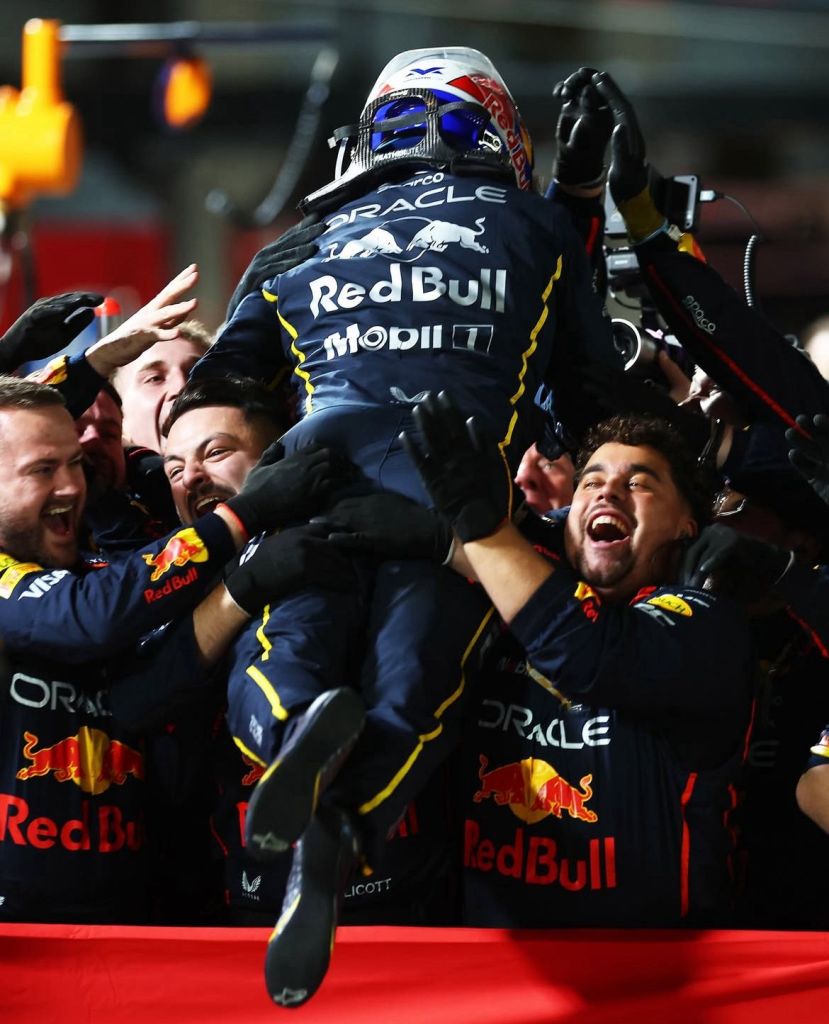 verstappen brilla a las vegas
