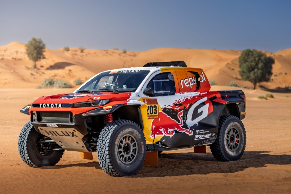 hilux 7 scaled 1