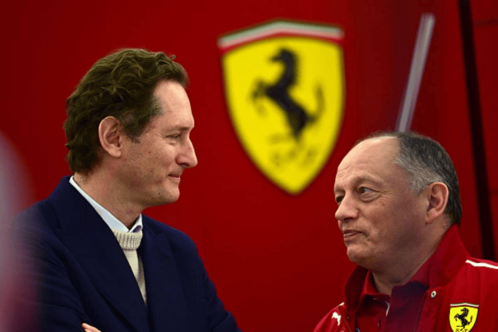 Richiedere spiegazioni e guardare i sedili liberi intorno: Ralf Schumacher avverte Leclerc e la Ferrari e analizza la pressione su Elkann.