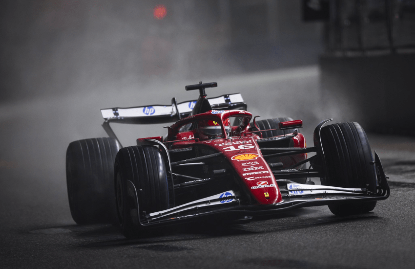Le qualifiche bagnate di Las Vegas riportano a galla i vecchi limiti della Ferrari e la frustrazione di Charles Leclerc, protagonista di un’altra notte complicata.