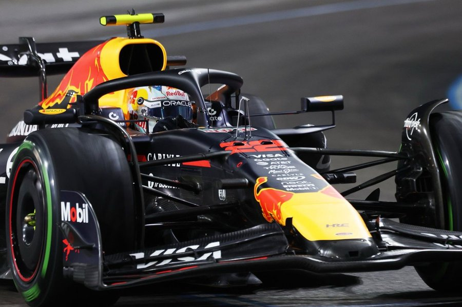 Yuki Tsunoda è stato eliminato in Q1 e domani partirà in diciannovesima posizione. Il pilota della Red Bull ha dichiarato di aver avuto difficoltà con il grip a causa sia della pista scivolosa che delle pressioni delle sue gomme errate.