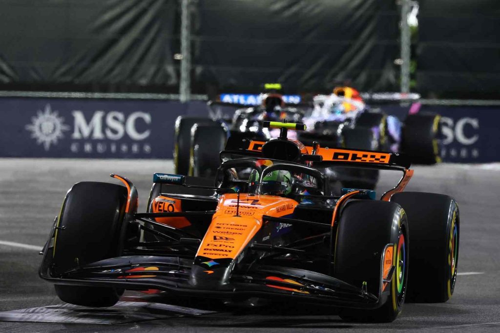 Termina la FP1 del GP del Qatar. L'unica sessione di prove libere va ad un redivivo Oscar Piastri, che precede Lando Norris e Fernando Alonso.