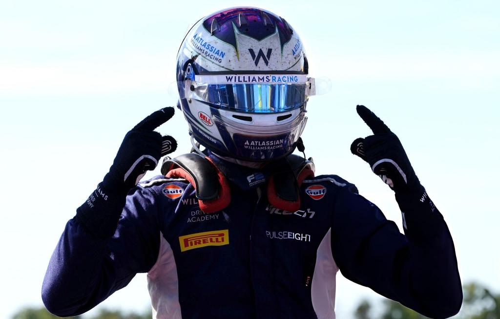 Il campionato di Formula 2 si è concluso ad Abu Dhabi e, con esso, giungono puntuali i Top e Flop della stagione 2025: chi sono stati i migliori ed i peggiori piloti di quest'anno in F2?