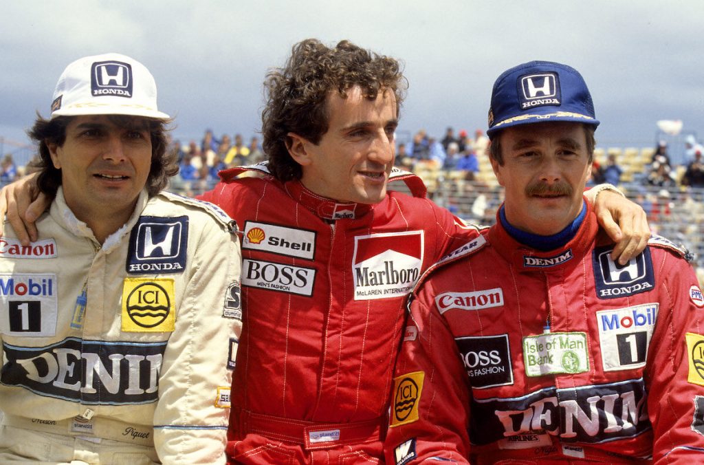 Cinque finali e un copione ripetuto: il leader, nella sfida a tre, quasi mai festeggia il Mondiale. Norris, Verstappen o Piastri?